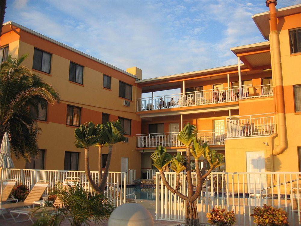 Page Terrace Beachfront Hotel St. Pete Beach Ngoại thất bức ảnh