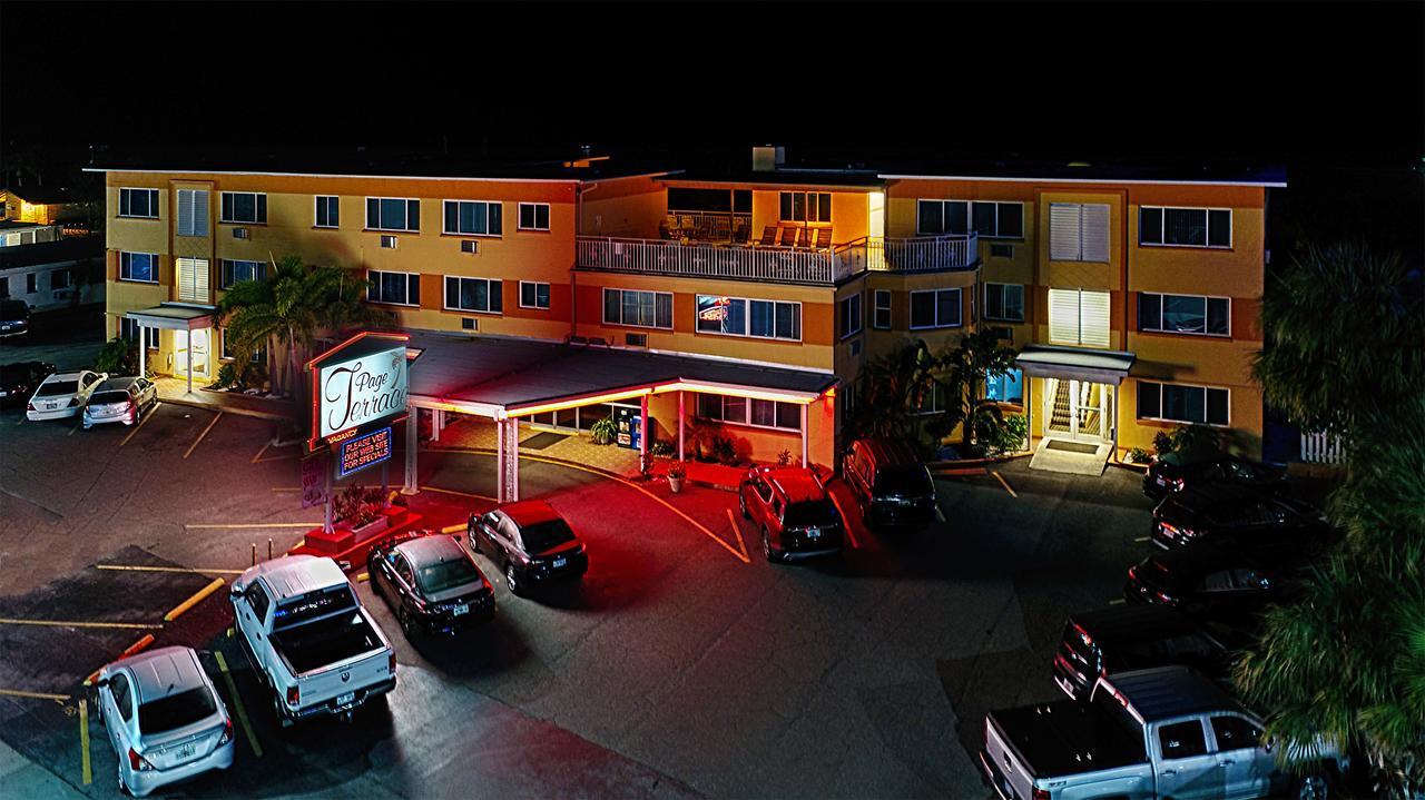 Page Terrace Beachfront Hotel St. Pete Beach Ngoại thất bức ảnh