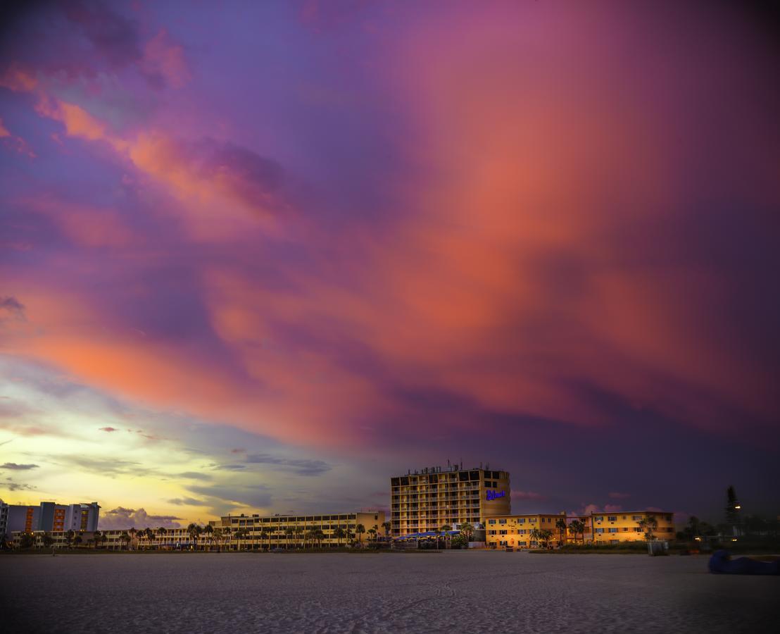 Page Terrace Beachfront Hotel St. Pete Beach Ngoại thất bức ảnh